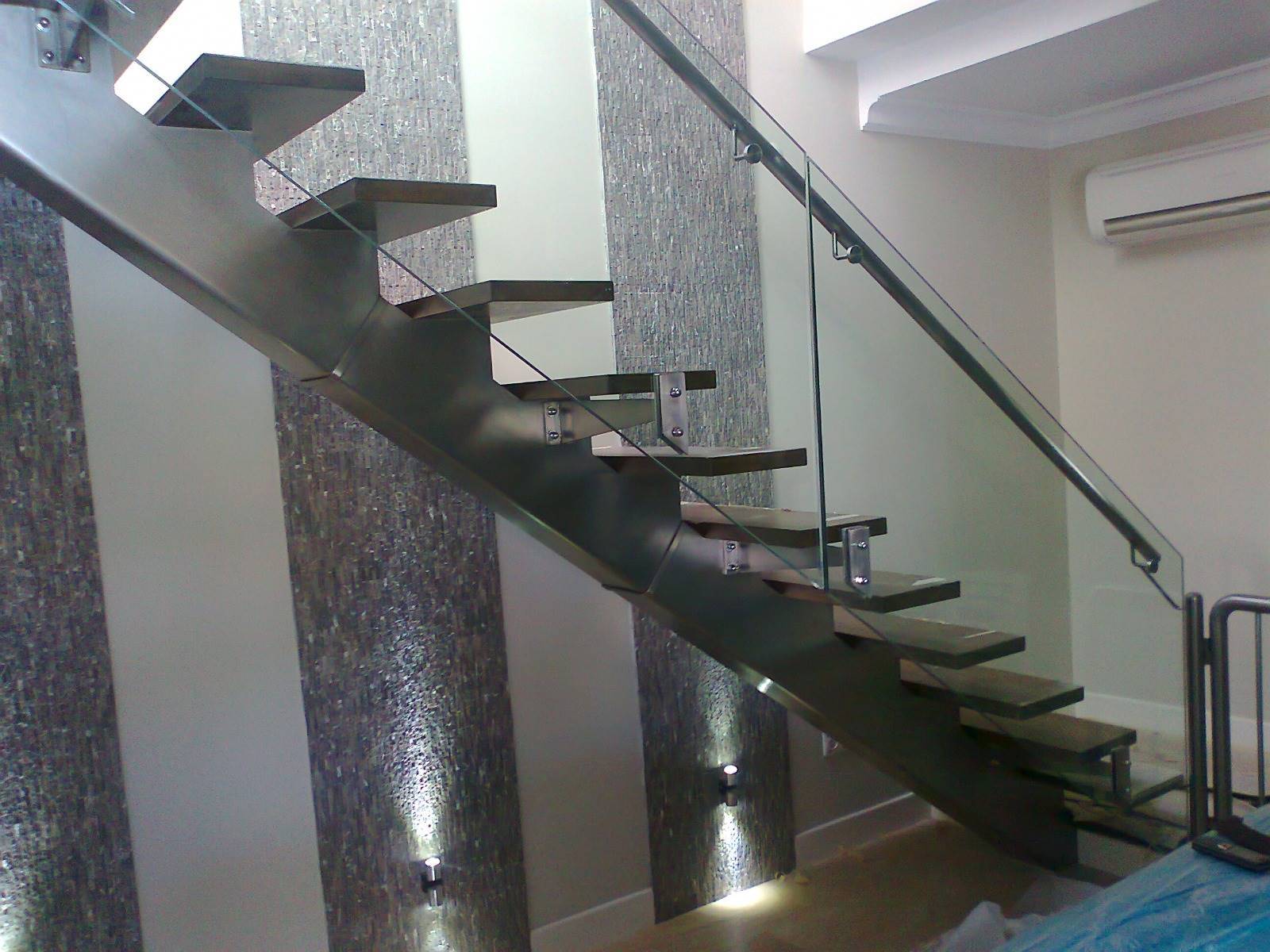 krom-merdiven-20220131-06-celik